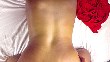 Desi indian babe showing off her boobs