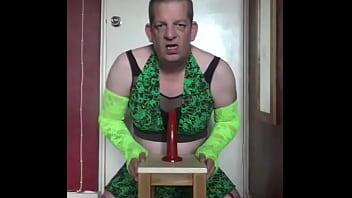 I Would Really Like To Fuck And Deepthroat A Real Penis thumbnail