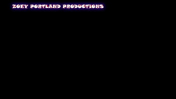 Pornstar is letting you see her at home