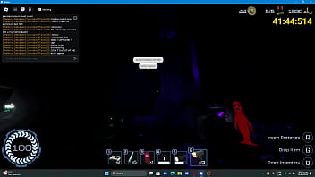 Playing roblox spooky game omg