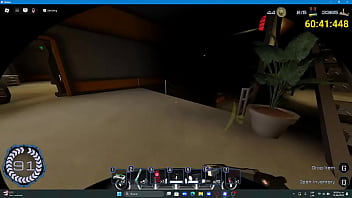 Playing roblox spooky game omg