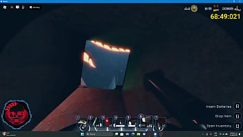 Playing roblox spooky game omg