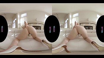 Adorable blonde gets off while using her vibrator in virtual reality