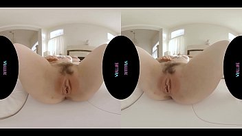 Adorable blonde gets off while using her vibrator in virtual reality