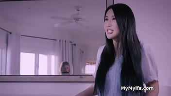 Cougars at home love to share studs dick the freeuse way