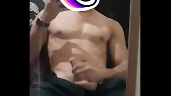 Punhetando No Quarto Rola Grossa thumbnail