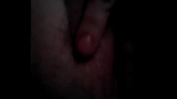 Lisa fingering herself