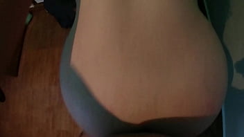 Troca de casal com a bbw acabou com o cuzinho gozadinho