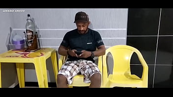 Eu vir minha prima nua pelas cameras de segurança