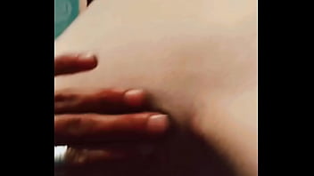 Elle jouie à fond cette teen