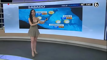 Emily quiñones ricas tetas en sexy vestido