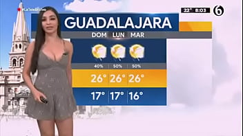 Emily quiñones ricas tetas en sexy vestido