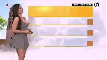 Emily quiñones ricas tetas en sexy vestido