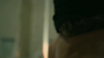 Latina milf caliente se moja toda en jornada sexual de masaje y orgasmos profundos