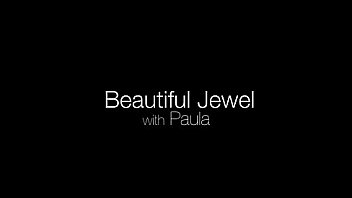 Solo cutie prefers some softcore