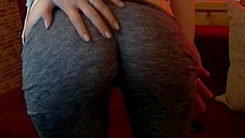 Italian Babe On The Art Of Undressing thumbnail