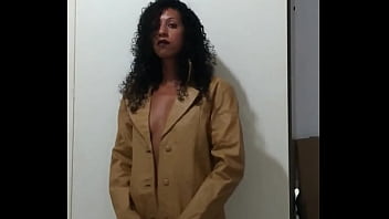 Seduction of the brunette jade