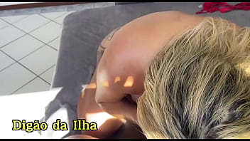 Fodendo a rabuda gabicarlos até ela gozar no pau digão da ilha