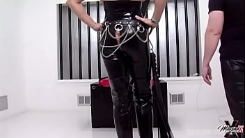 Mature goddess heather maxine x & scott rhodes in a 3some fuck