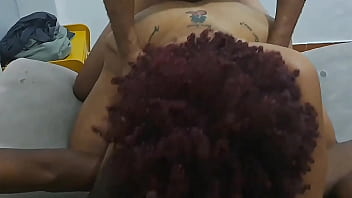 Tinha tudo pra ser uma festa normal mas no final fui corno