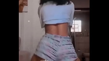 Teen ass solo twerking more on