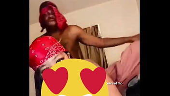 All the crip bitches love me they look better in red tho