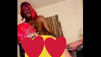 All the crip bitches love me they look better in red tho