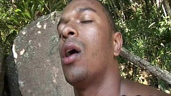 Threesome Latino Outdoor Bareback Sex thumbnail