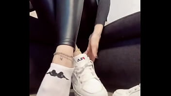 I know you desire my soles •full video on of ️#feet #feetworld #fetisch girl #socks #sw