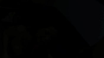 As it turns out neither one of them really has what it takes to sell clothing but they