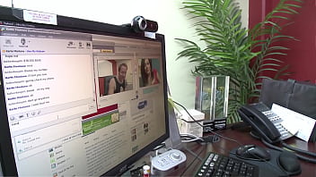 As it turns out neither one of them really has what it takes to sell clothing but they