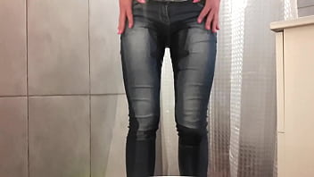 Desperate pee in my jeans and pink high heels