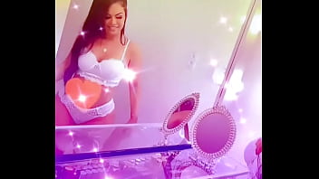 Morena Pele Bronzeada Cabelo Lindo thumbnail