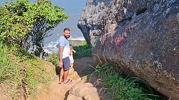 Suruba radical casal mattos e priscila belini foderam com salva vidas depois do banana boat