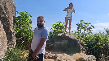 Suruba radical casal mattos e priscila belini foderam com salva vidas depois do banana boat