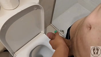 Com Pee Lation Risky Outdoor Public Pee Ana Spears Alfxnow thumbnail