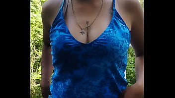 Me da una mamada en el monte