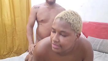 Sexo real amador anal sem proteção com africana