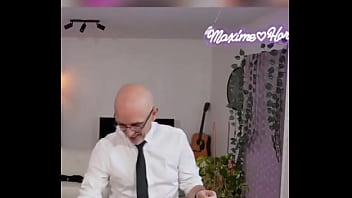 Que davy s’affaire en cuisine nous maxime horns et noochka2 faisons monter la tension en coulisses il