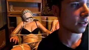 Idiotii la camera xvid