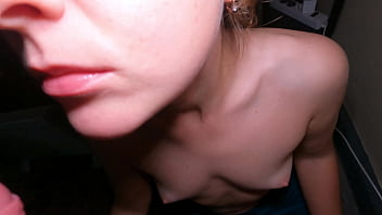 Close up blowjob cum on lips short version