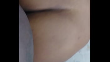 Thick model twerking at wirk