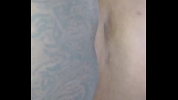 Thick model twerking at wirk