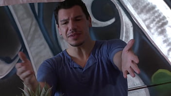 Capri cavalli and carla cox get it on with a street vendor