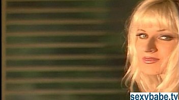 Perfect Blonde Making Her Shaved Pussy Cum thumbnail