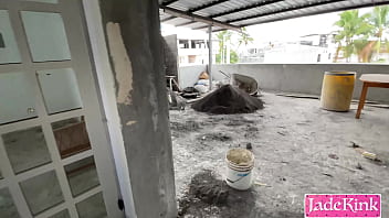 Horny couple couldn't find better place so fucking on construction site