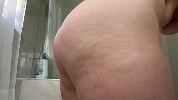 Dirty talk while i oil up for you