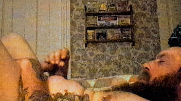 Cumshot down the throat