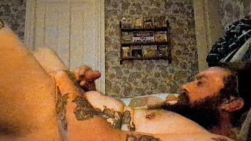 Cumshot down the throat