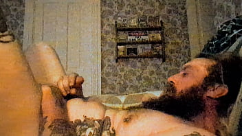 Cumshot down the throat